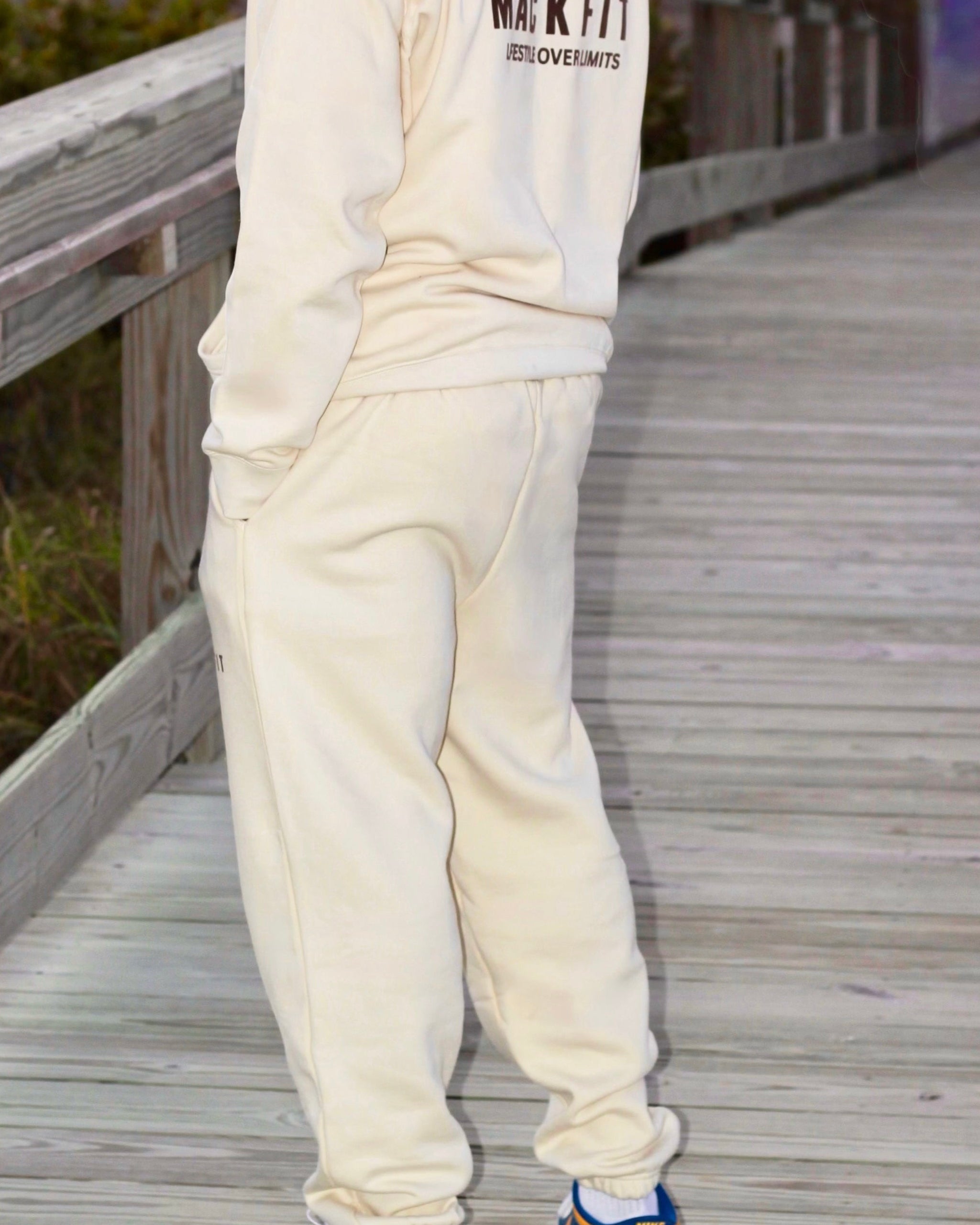 LIFESTYLE Pants-Creme