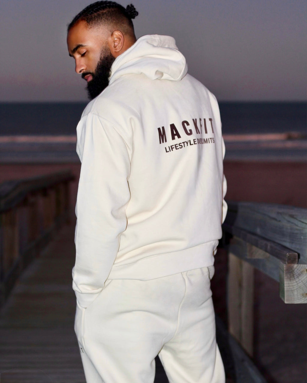 LIFESTYLE Hoodie-Creme
